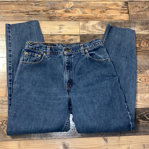 Women’s Vintage Levi Jeans Red Tab size 13 Long - Picture 2 of 6